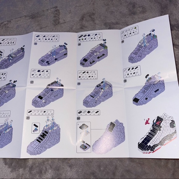 Air Jordan/ Jordans white/ black/ red building set mini block air super sneakers - Picture 3 of 4